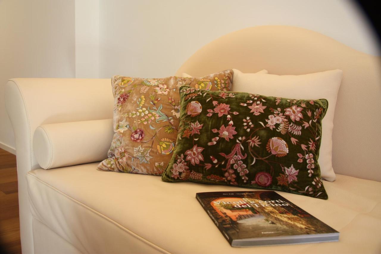 Al Ciani Balcony Suite Lugano Exterior foto